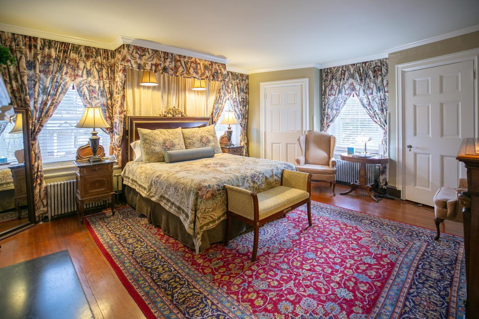 Cameron Estate Inn Mount Joy Bagian luar foto