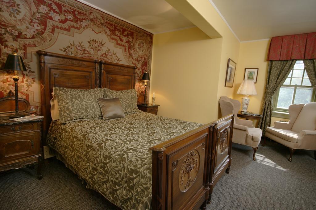 Cameron Estate Inn Mount Joy Bagian luar foto