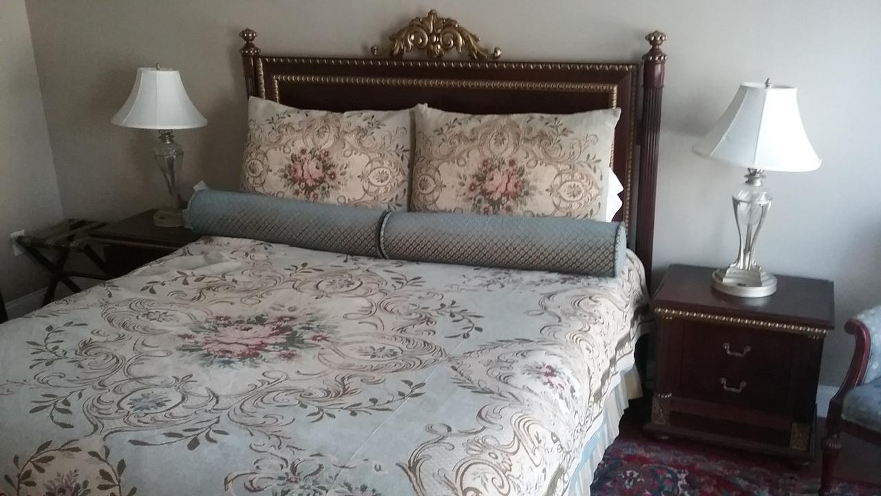 Cameron Estate Inn Mount Joy Bagian luar foto